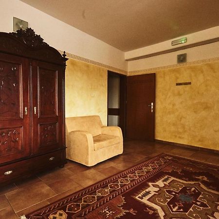 Hotel Vila Emei Марібор Екстер'єр фото