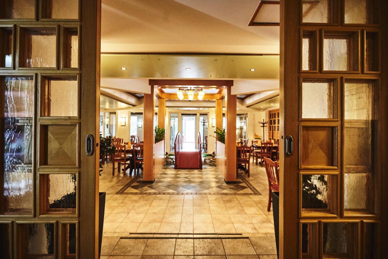 Hotel Vila Emei Марібор Екстер'єр фото